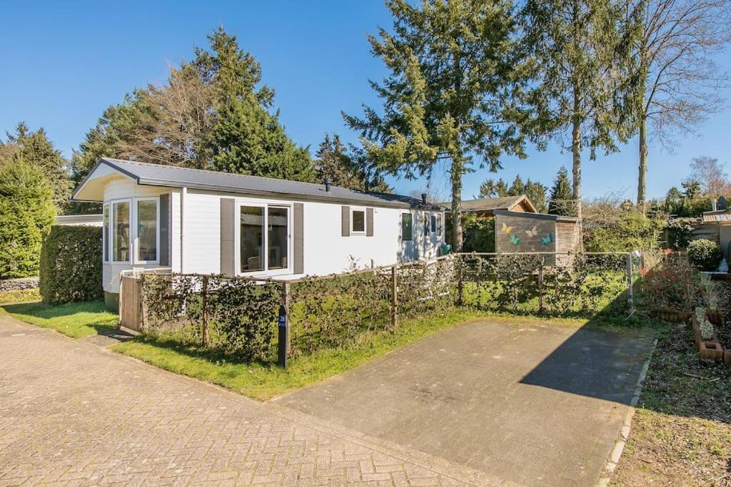 4-Pers. Chalet Met Eigen Parkeerplaats In Veluwe Villa Putten Eksteriør bilde